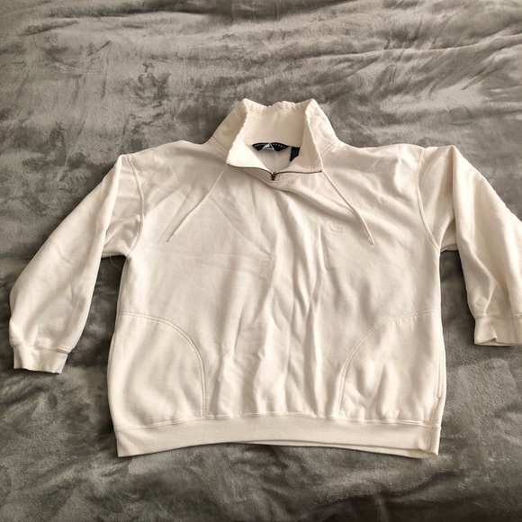 Cream Sweater - Picture 1 of 4